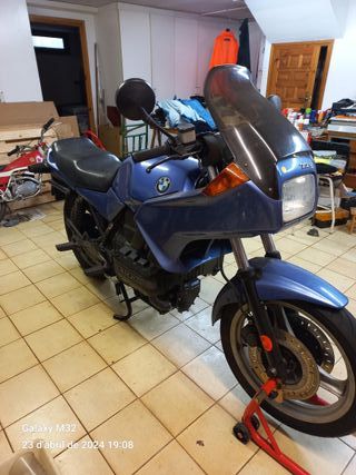 BMW K75 S Azul