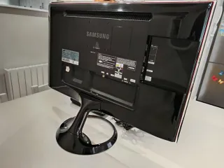 Monitor TV LED Samsung Negro