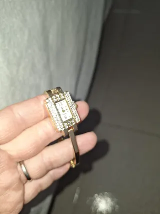 NUEVO! Reloj Baño Oro Circonitas