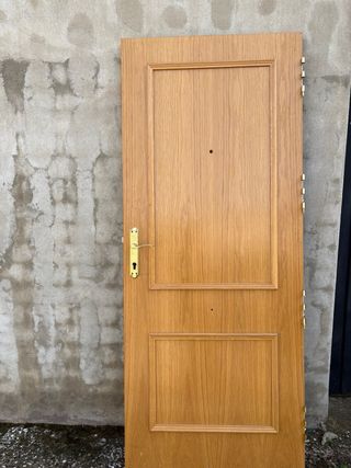 Puerta blindada roble