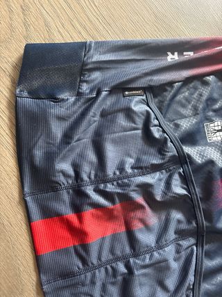 Maillot Ciclismo Ineos Grenadier Talla M pvp 110€