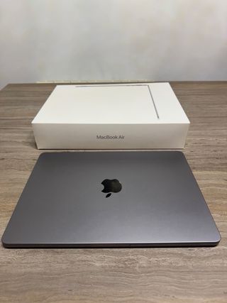 MacBook Air M2 512GB Gris Espacial