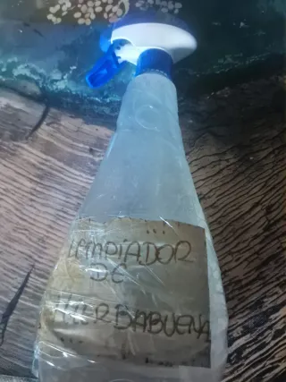 Limpiador multiusos para el hogar