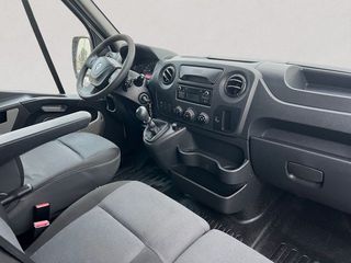 Renault Master Furgon dCi 130 L2H2 3300 96 kW (130 CV)