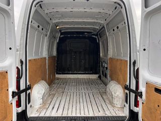 Renault Master Furgon dCi 130 L2H2 3300 96 kW (130 CV)