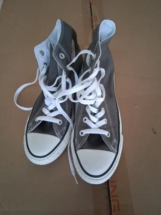Converse grises talla 39