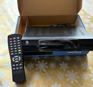 Receptor Satélite Digital univers by FTE U4128