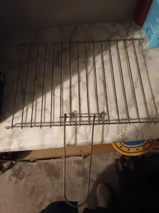 2 griglie per barbecue in metallo