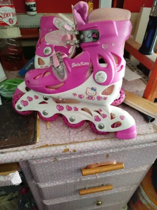 Patines en línea Hello Kitty rosas