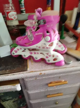 Patines en línea Hello Kitty rosas