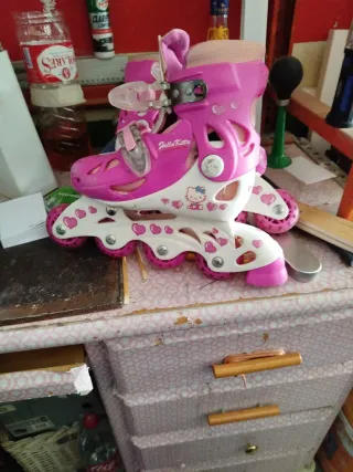 Patines en línea Hello Kitty rosas