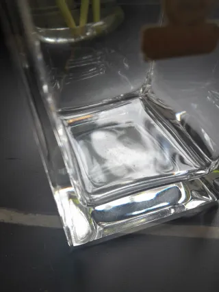 Botella de licor de cristal