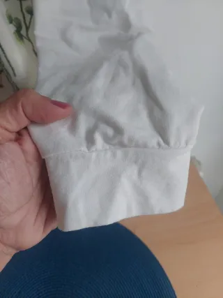 Sudadera oversize bordada flores