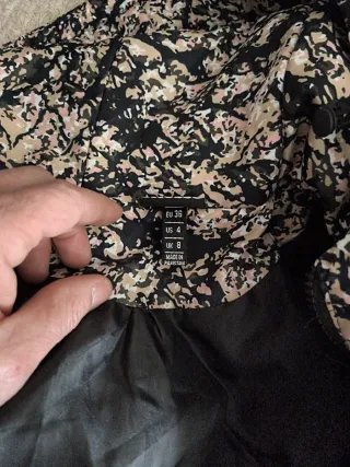 Abrigo acolchado negro Ellesse