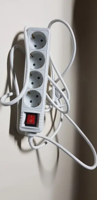 Regleta alargador con interruptor