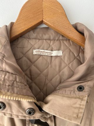 Cazadora juvenil mujer beige