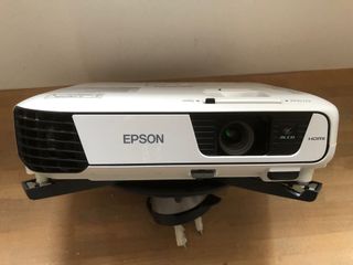 Proyector Epson EB-S31