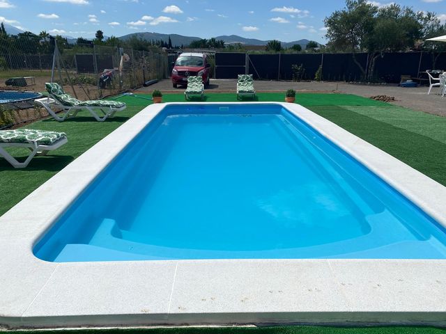 Piscina Poliéster Modelo Bahía