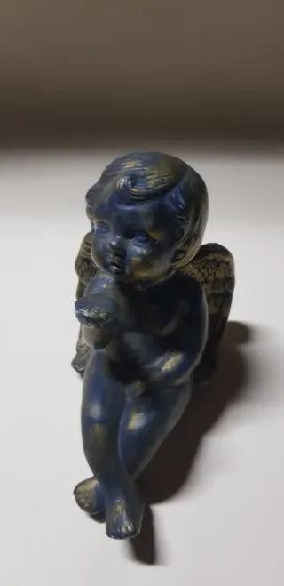 Figura Ángel Decorativo Azul y Dorado