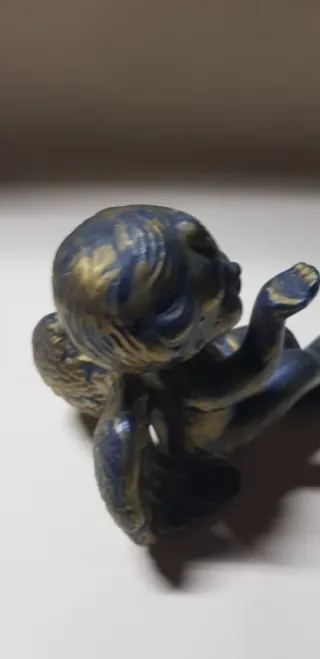 Figura Ángel Decorativo Azul y Dorado