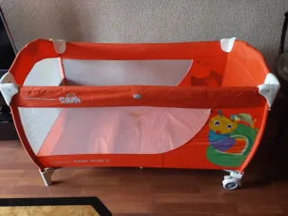 Cuna de viaje + colchón