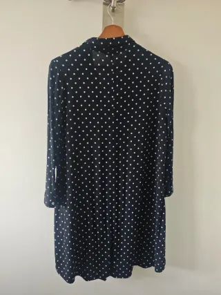 Vestido/Camisa Stradivarius lunares