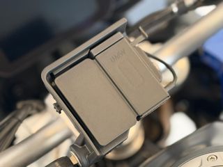 BMW F 900 XR AZUL SPORT AÑO2023 17900KM