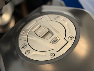 BMW F 900 XR AZUL SPORT AÑO2023 17900KM