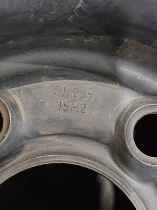 Rueda para recambio - VW GOLF III - 906066