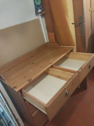 Cajonera de madera maciza