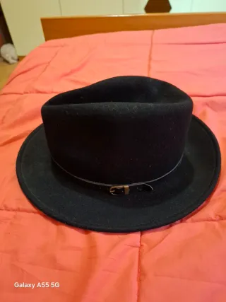 Cappello 100% Lana Taglia 55