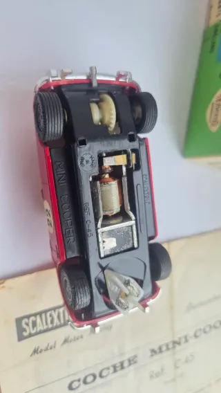 Mini Cooper rojo en Caja instrucciones scalextric