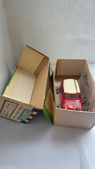 Mini Cooper rojo en Caja instrucciones scalextric