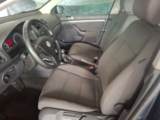 Volkswagen Golf 2005