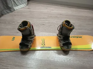 Tabla + fijaciones snowboard niño + botas