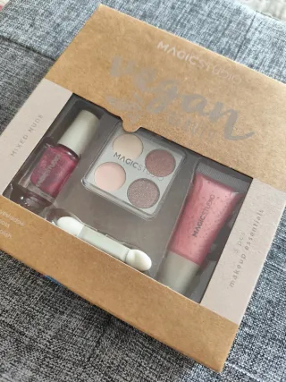 Estuche Maquillaje Magicstudio Vegan Beauty