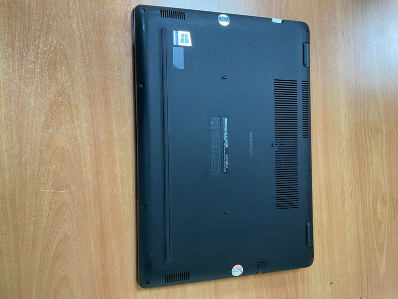 Dell Latitude 3400 -110800- afbeelding 8