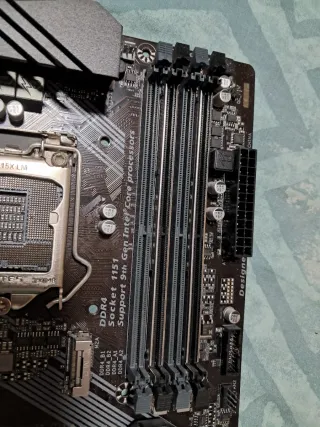 Placa Base Gigabyte Z390 Gaming X