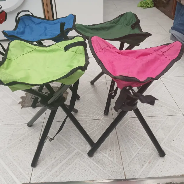4 Taburetes Plegables Pequeños