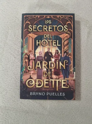 Los secretos del Hotel Jardín de Odette