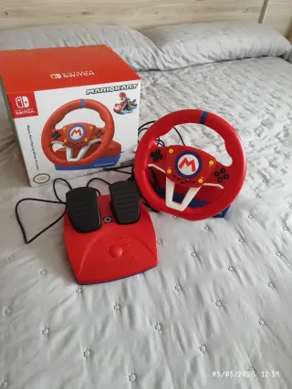 Nintendo Switch con juegos y accesorios