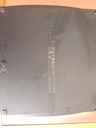 PlayStation 3 Slim Negra