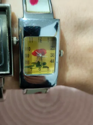 Lote 2 relojes con brazalete macizo