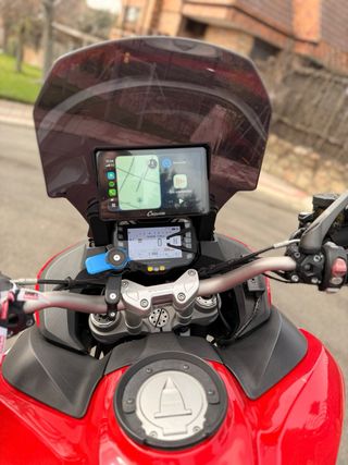 Ducati Multistrada 1200 Enduro Roja/Plata