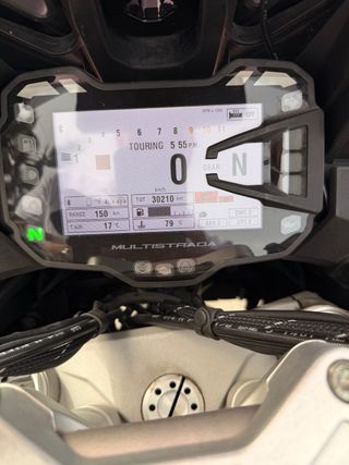 Ducati Multistrada 1200 Enduro Roja/Plata