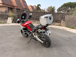 Ducati Multistrada 1200 Enduro Roja/Plata