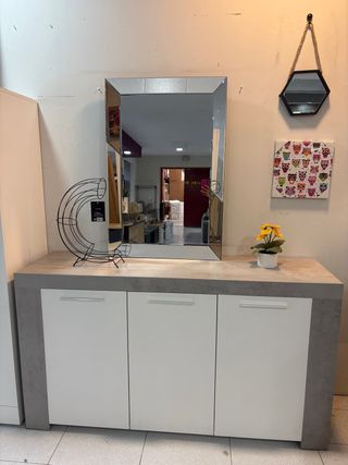 Aparador Fores Gris y Blanco