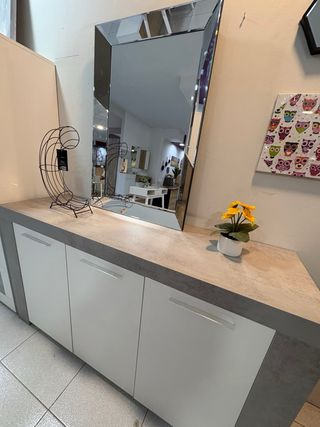 Aparador Fores Gris y Blanco