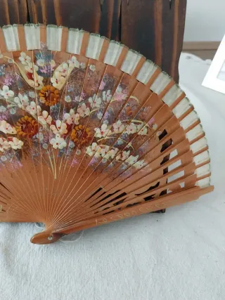 Abanico de colección pintado a mano