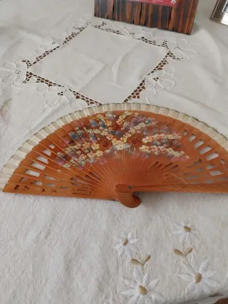 Abanico de colección pintado a mano